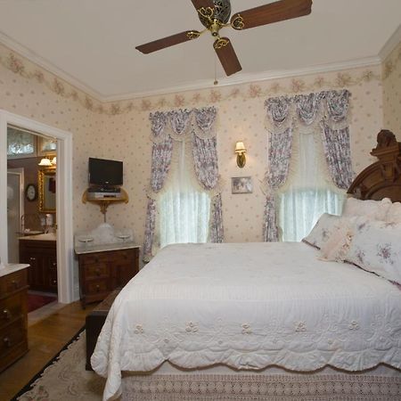 Port City Victorian Inn Muskegon Bagian luar foto