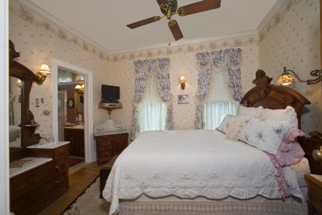 Port City Victorian Inn Muskegon Bagian luar foto