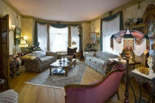 Port City Victorian Inn Muskegon Bagian luar foto