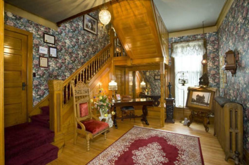 Port City Victorian Inn Muskegon Bagian luar foto
