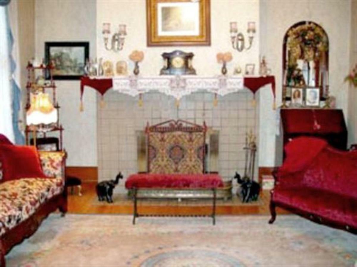 Port City Victorian Inn Muskegon Bagian luar foto